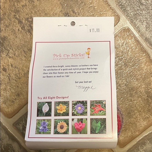 Tulip Flower Knitting Kit - Picture 2 of 3